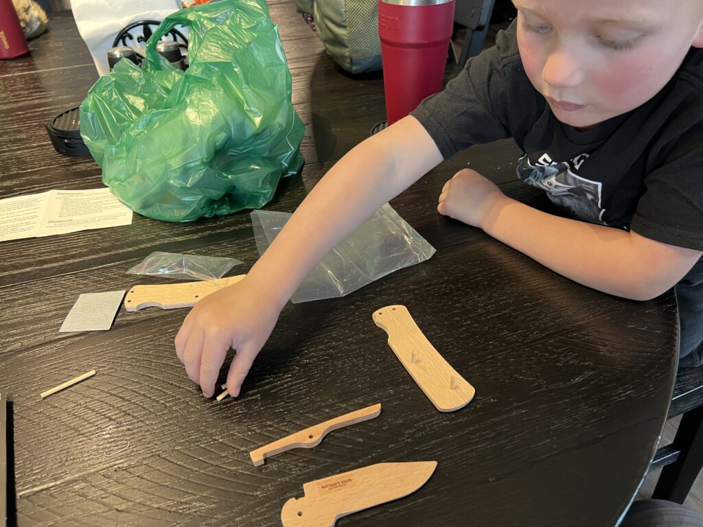 Putting A Knife Together - CRKT