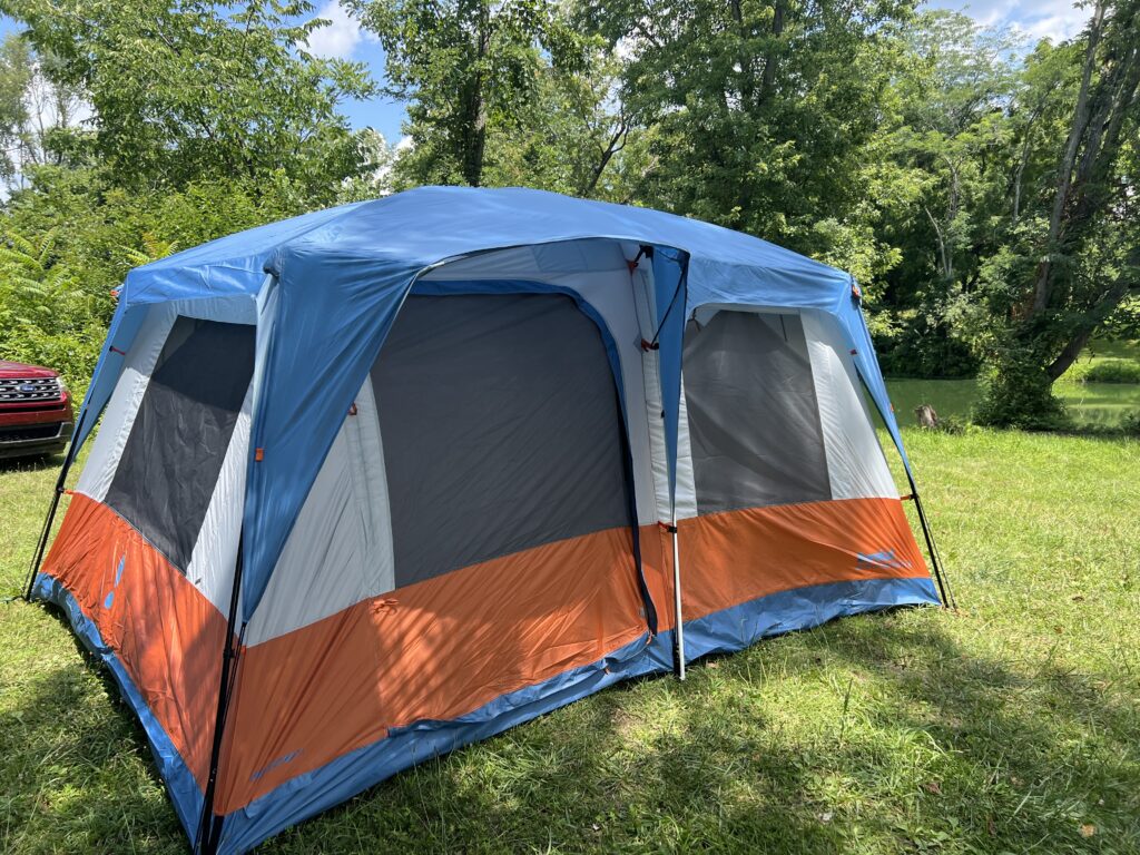 Brand new Kelty 8 man tent - Copper Canyon
